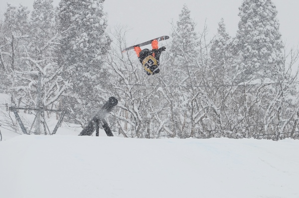 「最強はダレだ？」THE SLOPE 2013 優勝は関 功