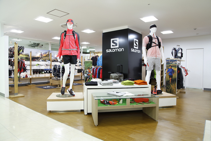 SALOMON 小田急ハルク 新宿店 オープン!!
