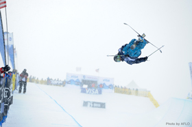 フリースタイルスキー FIS W-CUP 男子HPにて津田健太朗選手が15位で予選通過