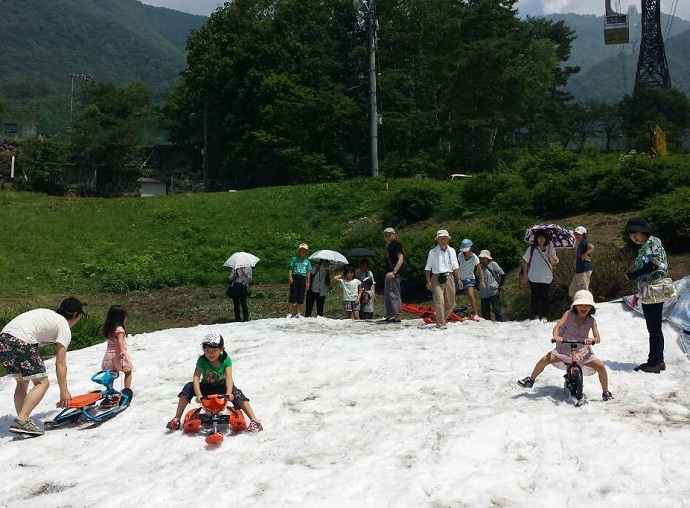 北志賀竜王 夏の雪遊び広場開催！