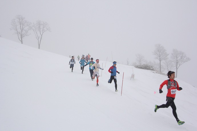 「SNOW VERTICAL DOWN 2017 〜NAEBA-RISING〜」 2017/3/18-19 苗場スキー場で開催！