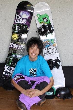 ライダー武村萌a.k.a.JIMMYがFLOW　SNOWBOARDINGに移籍