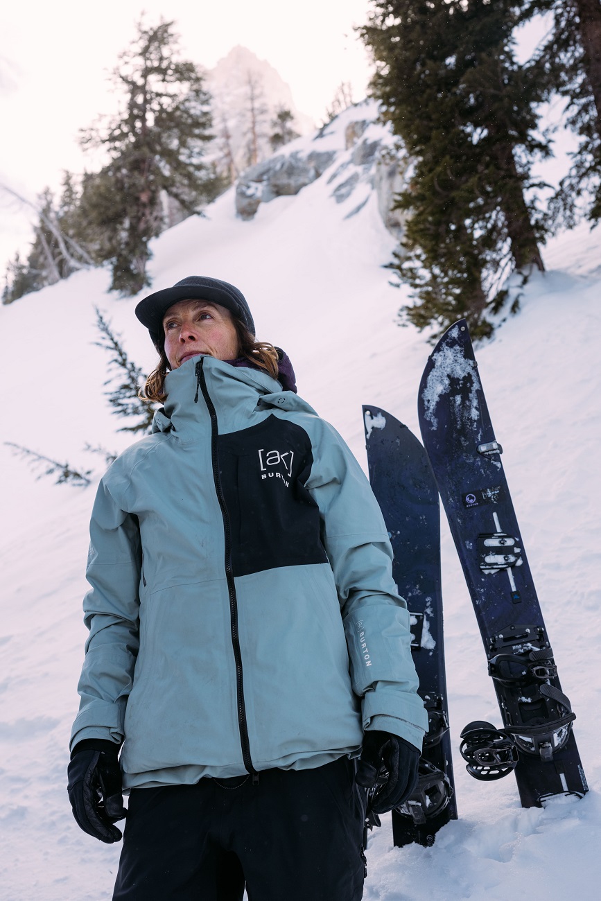 Burtonが今シーズンもB4BC JAPANと連携し、乳がん啓発活動をサポート。がんを患っても第一線で表現し続けるグローバルチームライダーキミー・ファサニの新コレクションも販売中
