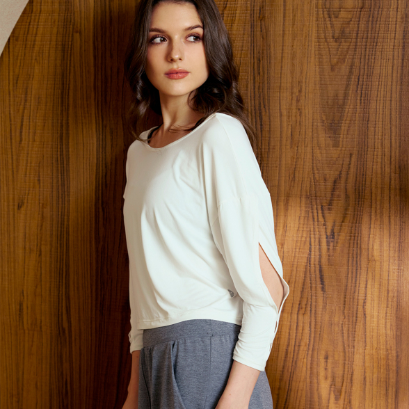 台湾発のヨガ・ピラティス・スポーツウェアブランド「easyoga（イージーヨガ）」からデイリーウェアとしても活躍する新作アイテムが登場