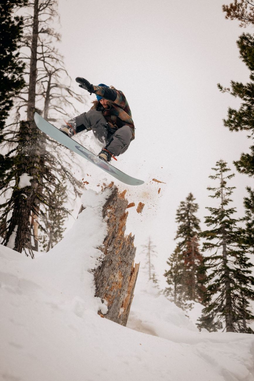 ライダードリブンの時代を築いた4つのスノーボードが限定復刻