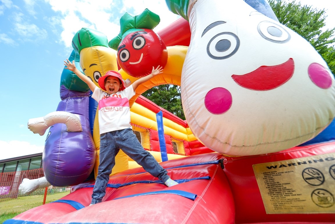 長野・タングラムスキーサーカスは2025年4月26日(土)よりグリーンシーズン開始