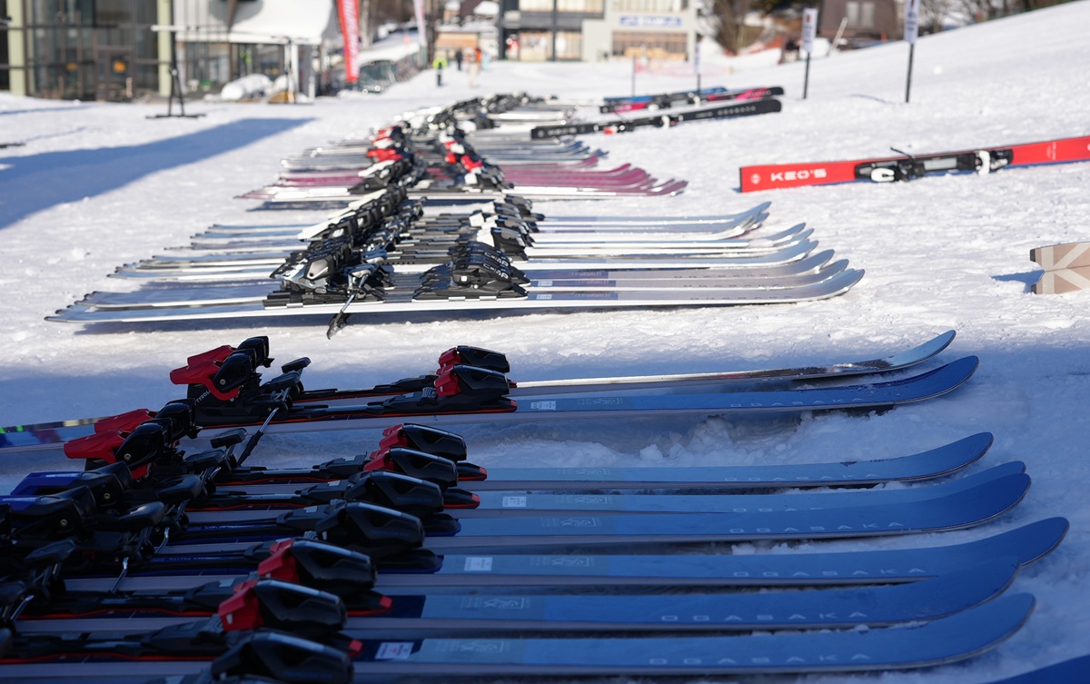 創業114年の老舗・オガサカスキーがハイエンドモデルのコレクションを発表、新作を全国試乗会で解禁