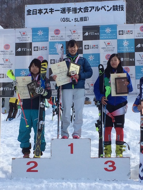 安藤麻選手、圧巻の滑りで全日本選手権2冠達成！