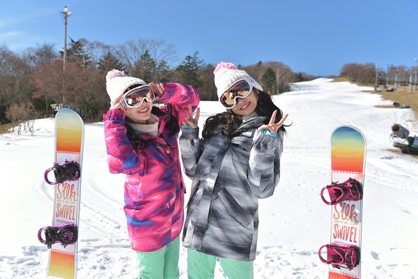 ゼビオ冬山キャンペーン　第2弾「まこみな」まこ＆「東京女子流」新井ひとみが双子ダンスを踊ってみた★ゲレンデ編　公開！