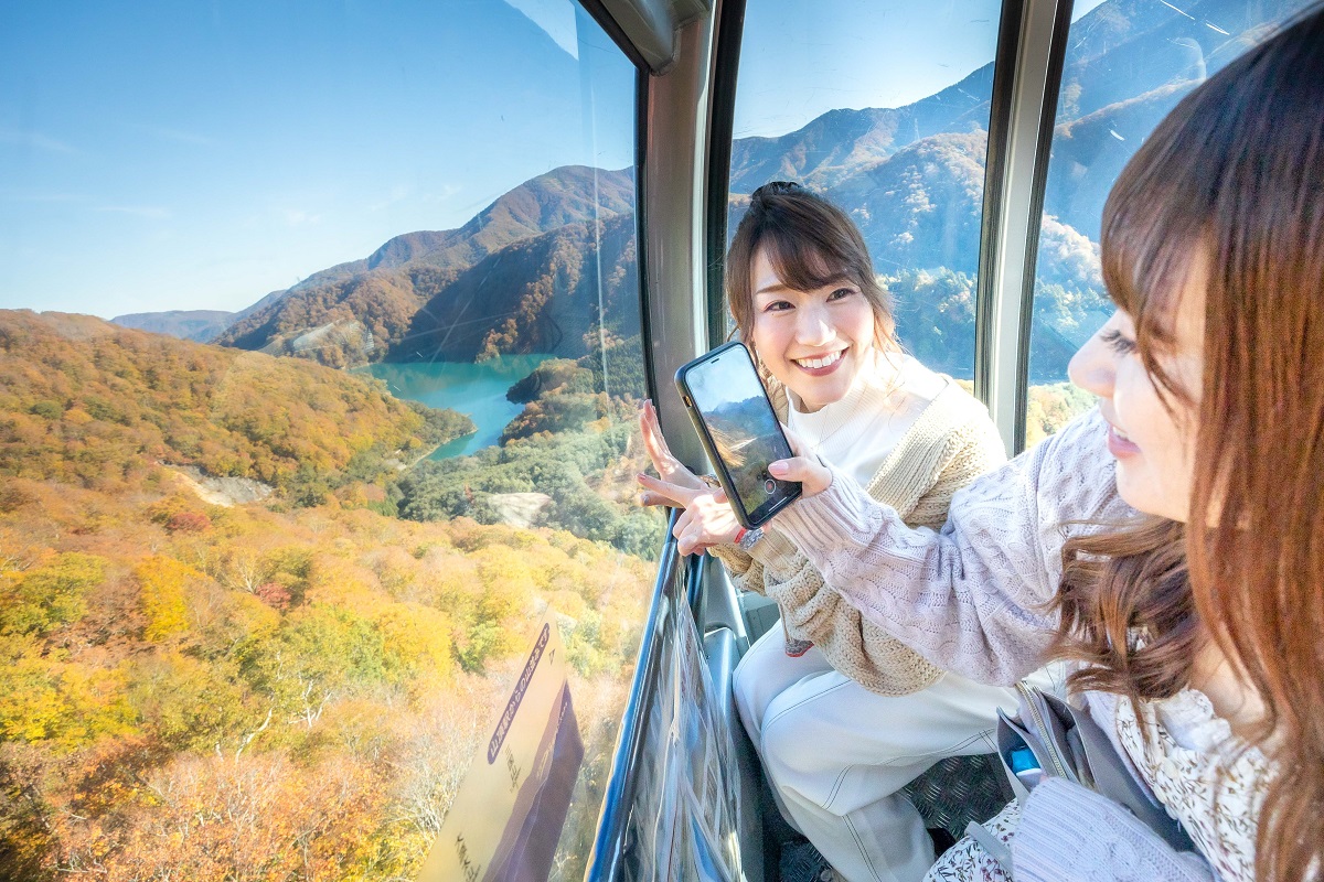 ２つの日本一の絶景体験！苗場スキー場・かぐらスキー場、苗場ドラゴンドラ・田代ロープウェー　10月5日（土）より紅葉営業を開始