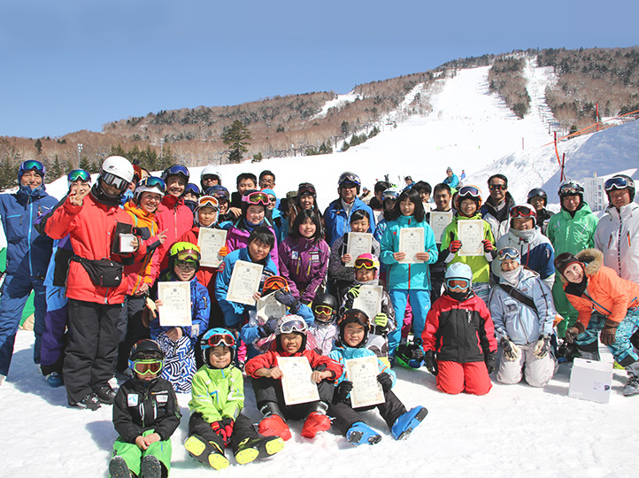 練習の様子をカメラで撮影