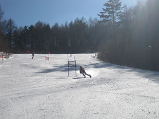 シャトレーゼスキーバレー小海のSKI GRAPHIC×ロシニョール・GSLスキー大会