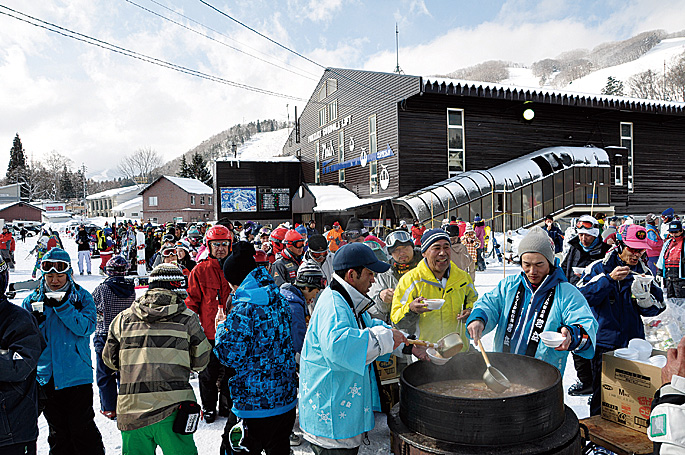 白馬岩岳スノーフィールドの岩岳感謝祭