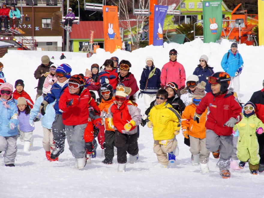 かたしな高原スキー場の雪上大運動会