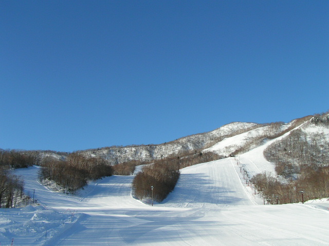 カルルス温泉サンライバスキー場