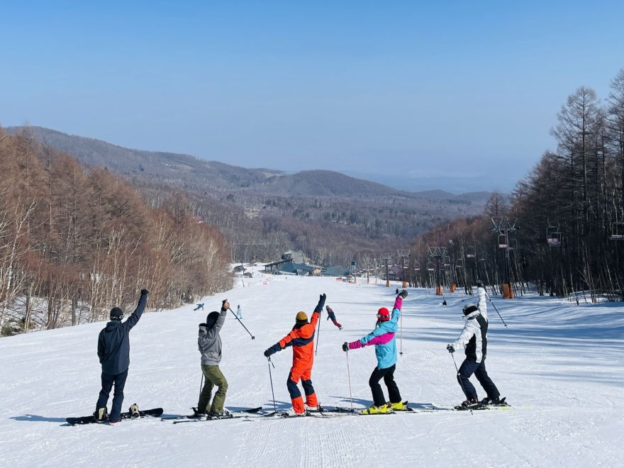 八千穂高原スキー場の春スキー期間
