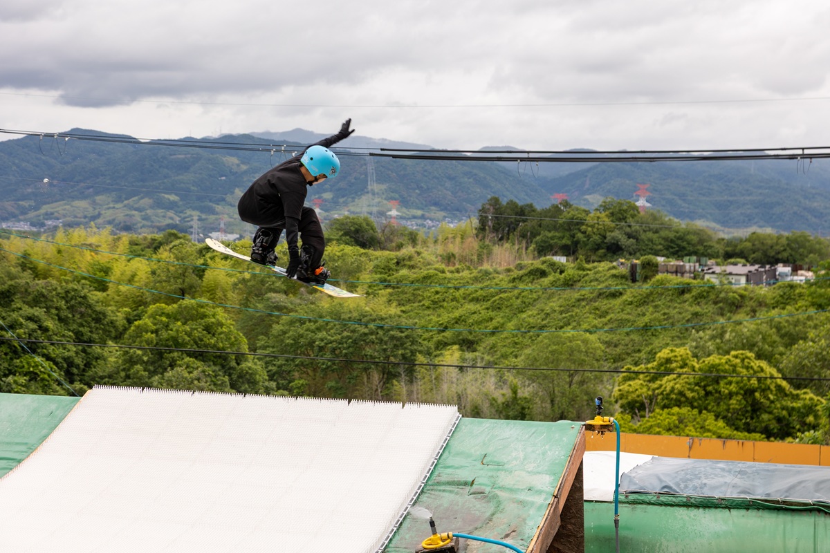 スノーボードトレーニング専用人工芝　オフトレ　ホワイト　12 スノートレーニング専用人工芝 ”トリックスノー” ホワイトカラー