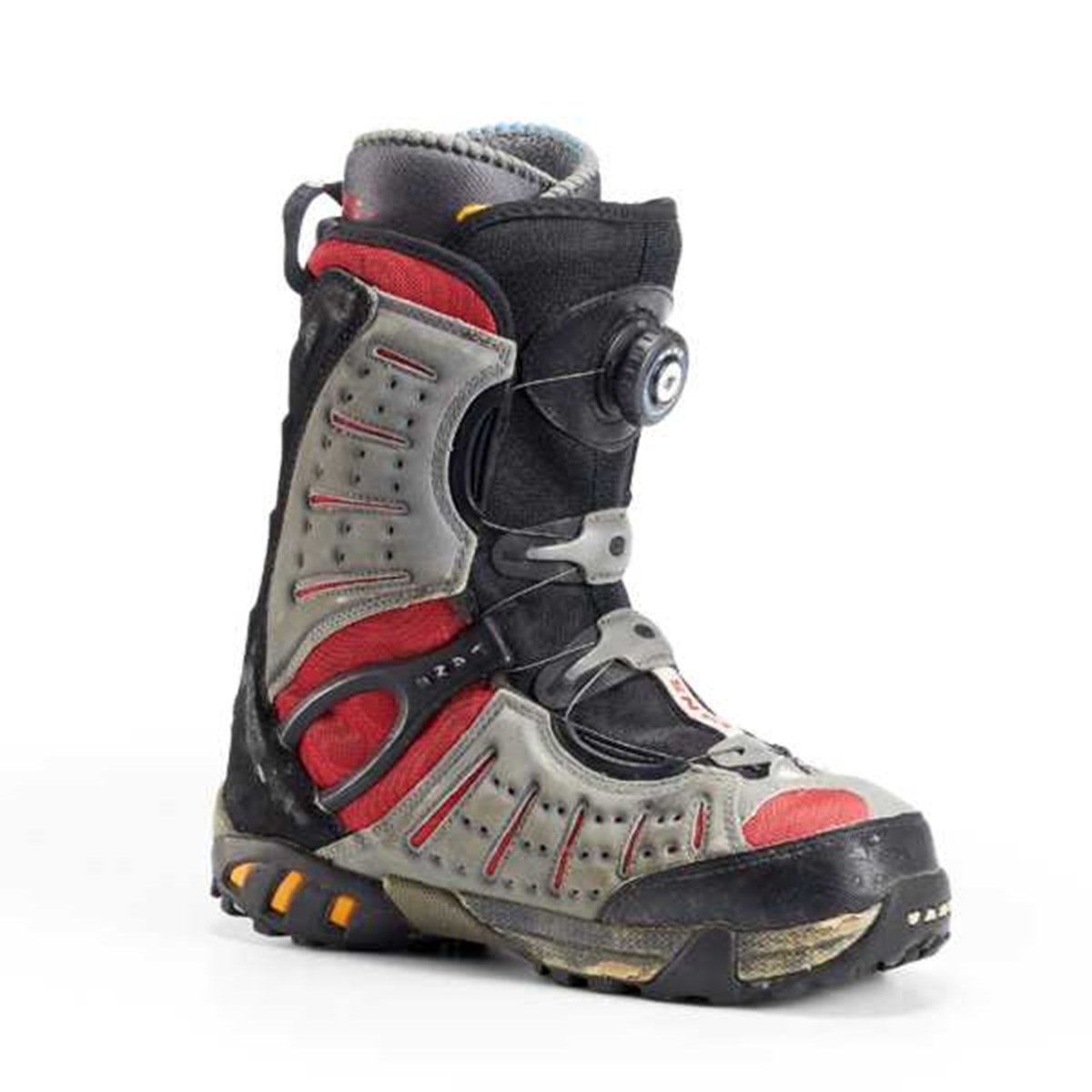 最新BOA技術を搭載！ Burton 新STEP ON X ProブーツのトリプルBOAが