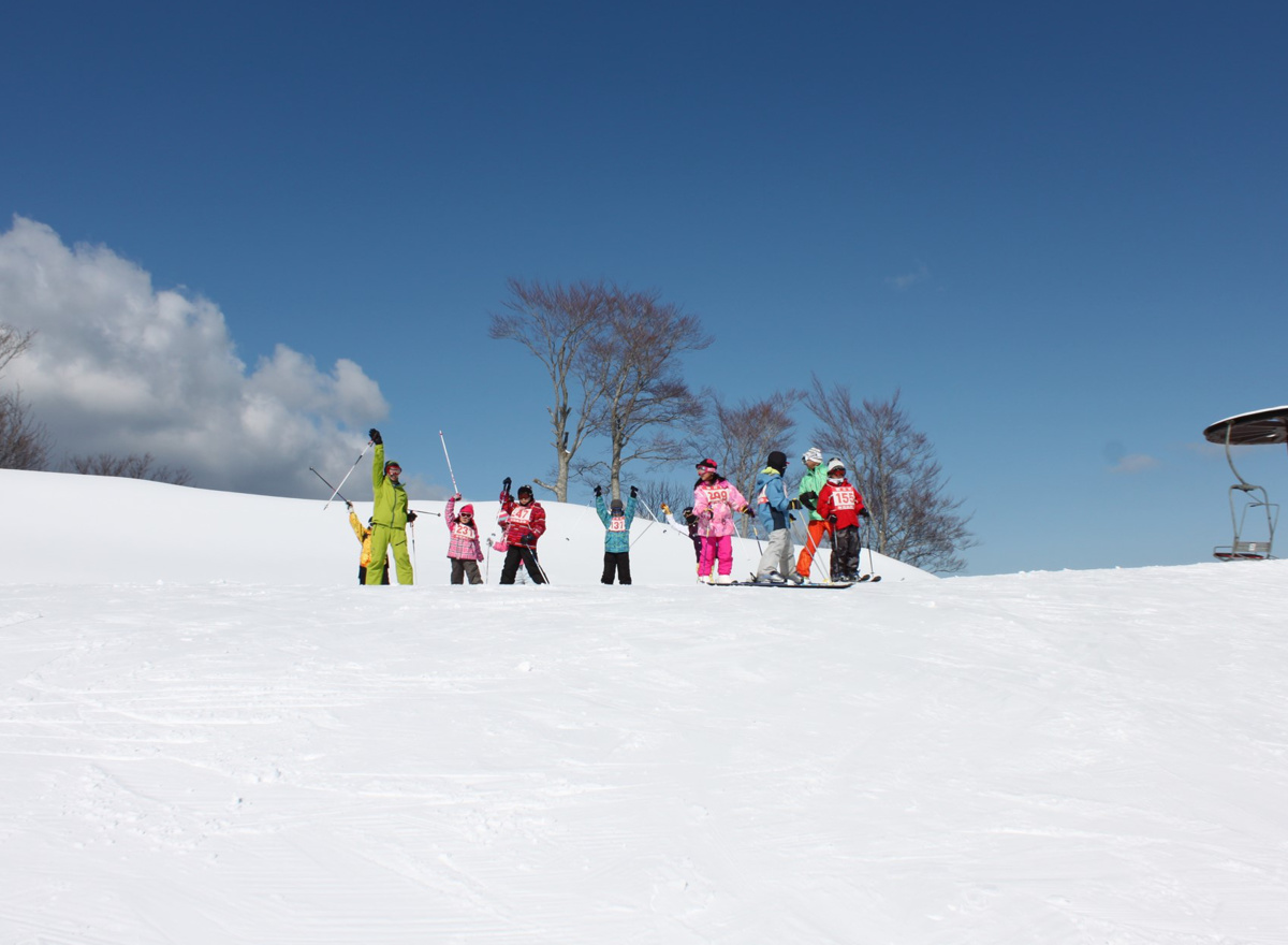 家族や友人と【新潟県・下越地域のスキー場】で、お得に楽しく