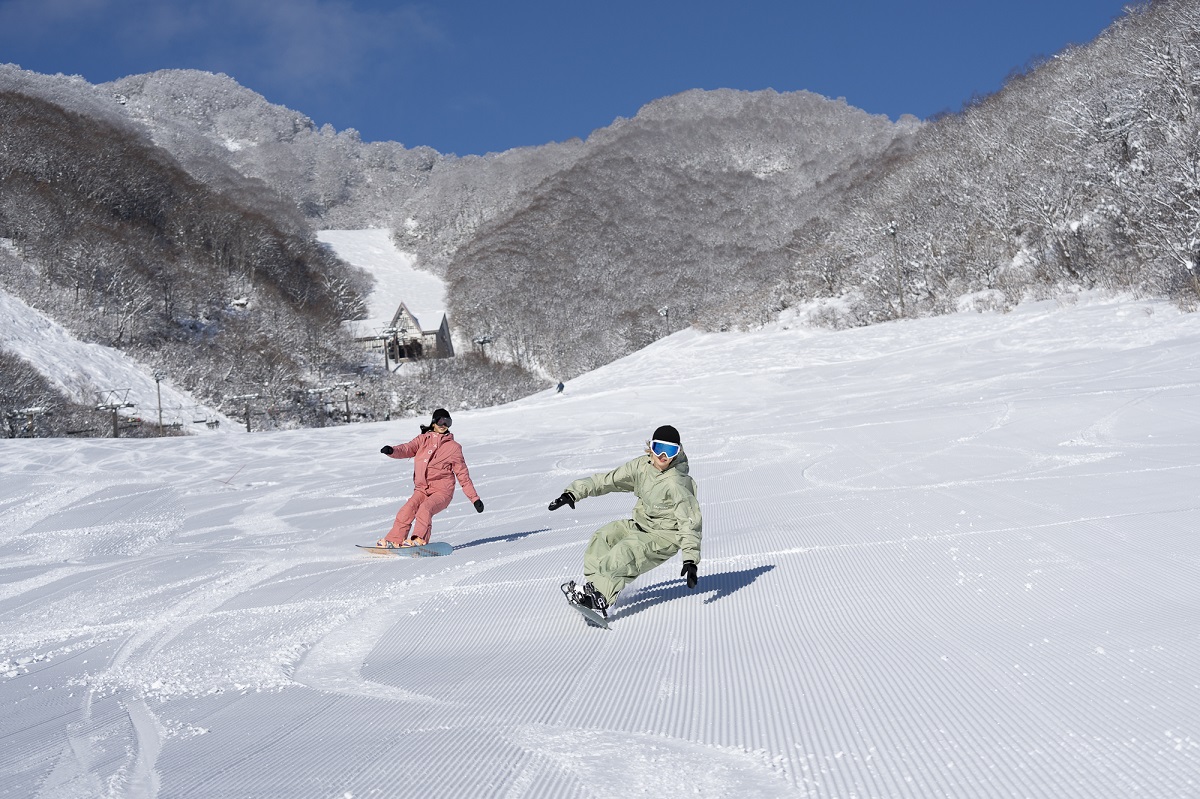 夢気分を味わえる贅沢スノートリップ！ 白馬コルチナスキー場＆ホテル