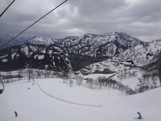 この時期でも雪質OK！|奥只見丸山スキー場のクチコミ画像
