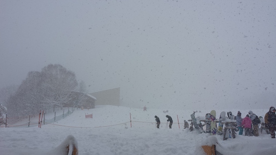 二時間で降雪が30センチ以上|エーデルワイススキーリゾートのクチコミ画像