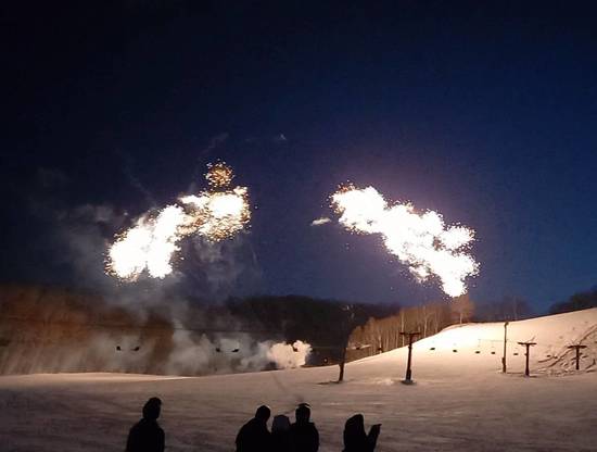 たいまつ滑走、花火|会津高原だいくらスキー場のクチコミ画像2