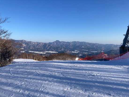 絶景が楽しめる超ロングコース|オグナほたかスキー場のクチコミ画像2