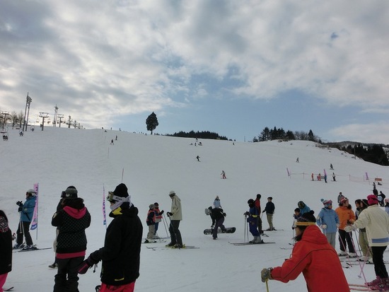 人がいっぱい (￣Д￣；；|牛岳温泉スキー場のクチコミ画像