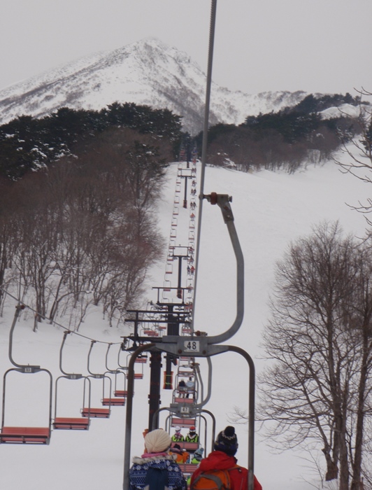 快晴、ゲレンデ雪質、リフト待ち、スカスカで快適|絶景・猪苗代スキー場のクチコミ画像2