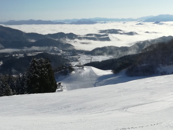 景色良好、ゲレンデ横幅広い。|神鍋高原 万場スキー場のクチコミ画像