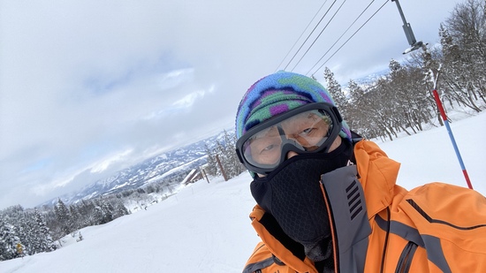 降雪止んで雪質最高、霧氷がキレイ|ニュー・グリーンピア津南スキー場のクチコミ画像