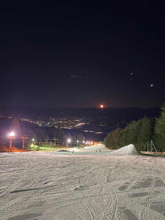 満月と夜景と雰囲気最高|中央道 伊那スキーリゾートのクチコミ画像