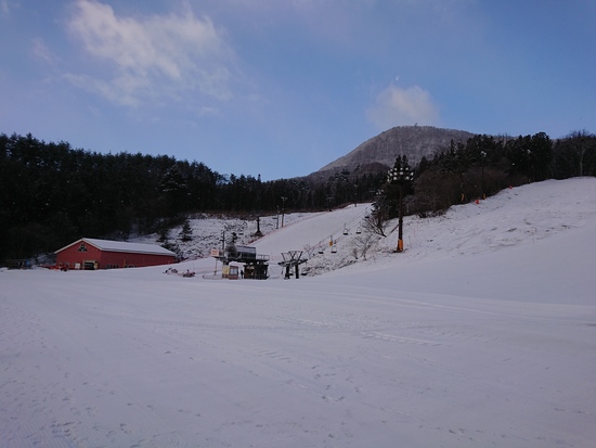 本当に雪が少ない。|ノルンみなかみスキー場のクチコミ画像