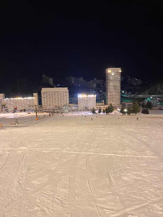苗場スキー場初ナイター