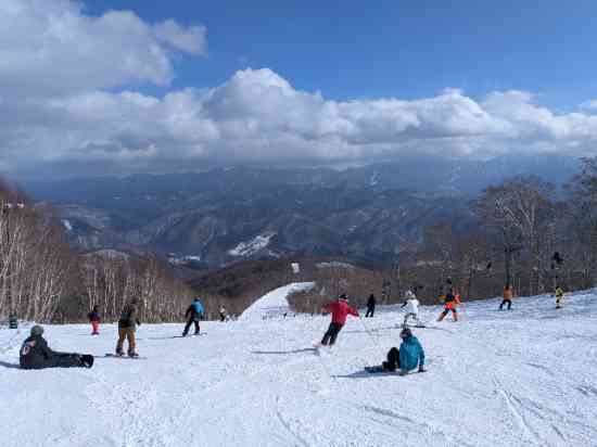 雪、少な目 でも楽しい|ホワイトワールド尾瀬岩鞍のクチコミ画像