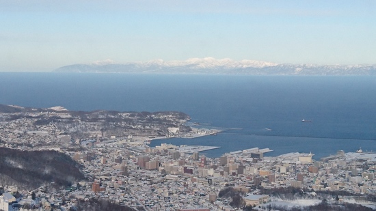 山は低いがコースは多彩、昼は海・夜は夜景のダウンヒル|小樽天狗山スキー場のクチコミ画像3