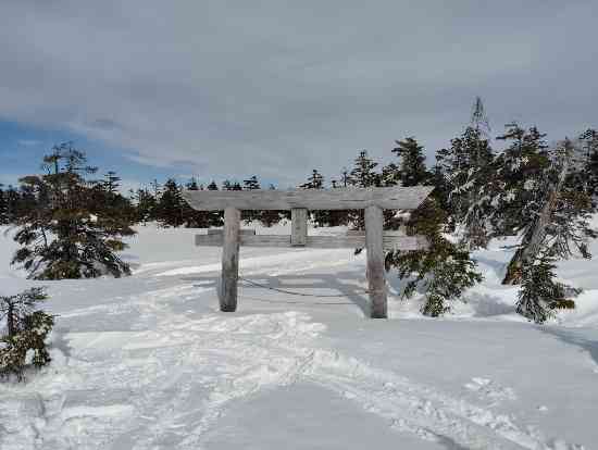 焼額山頂＆稚児池