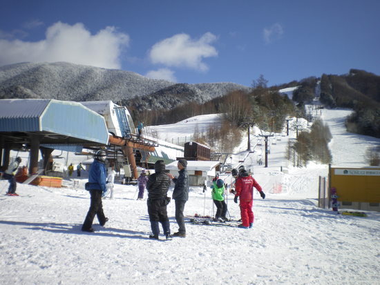 中斜面の広大なゲレンデ|信州松本 野麦峠スキー場のクチコミ画像