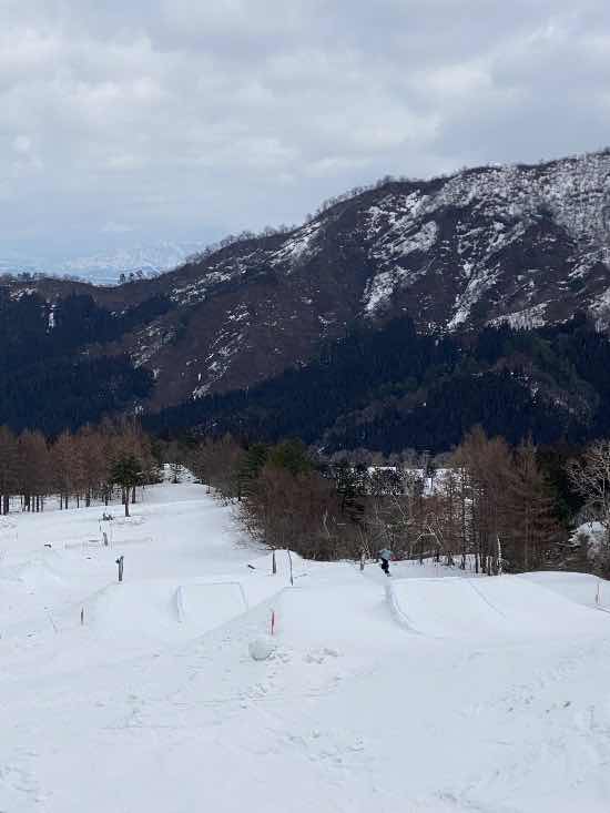 麓と山頂の差はすごい|舞子スノーリゾートのクチコミ画像