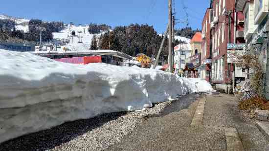 まだまだたっぷりすぎる雪！！
