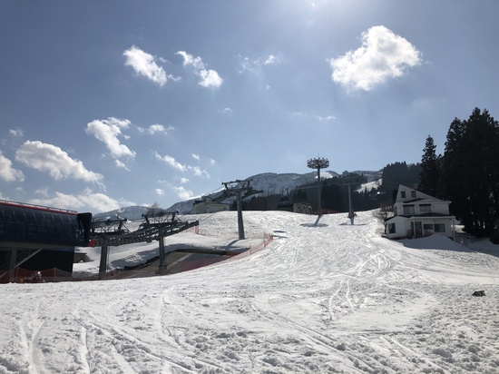 施設は綺麗です。|石打丸山スキー場のクチコミ画像