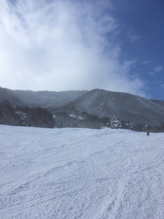 快適な元日ゲレンデ|Mt.KOSHA よませ温泉スキー場 & X-JAM 高井富…のクチコミ画像