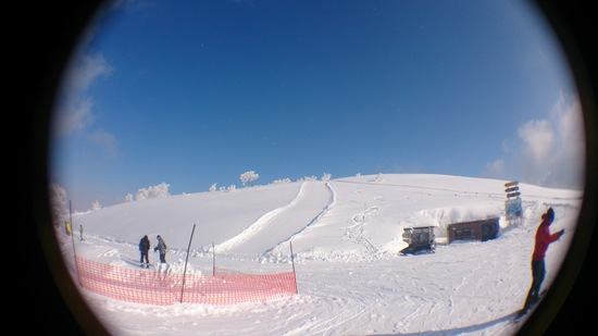 風で止まっちゃう事もありましたが、かっ飛ばせる！！コースあります！！|スキージャム勝山のクチコミ画像