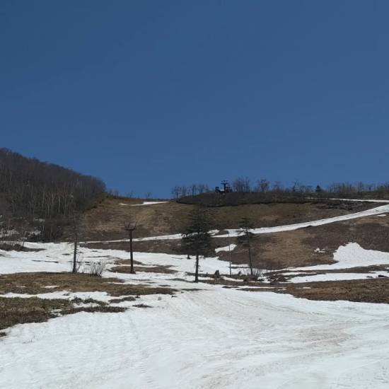 午後は雪が滑らなくて大変|つがいけマウンテンリゾートのクチコミ画像2