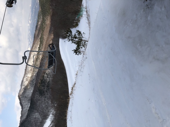 後2日だけど、積雪が最高に有る|国見平スキー場のクチコミ画像3