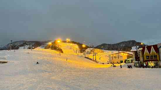 ナイター夜景はキレイ|石打丸山スキー場のクチコミ画像2