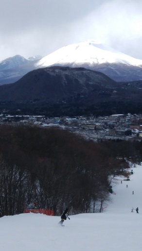 軽井沢プリンスと浅間山|軽井沢プリンスホテルスキー場のクチコミ画像