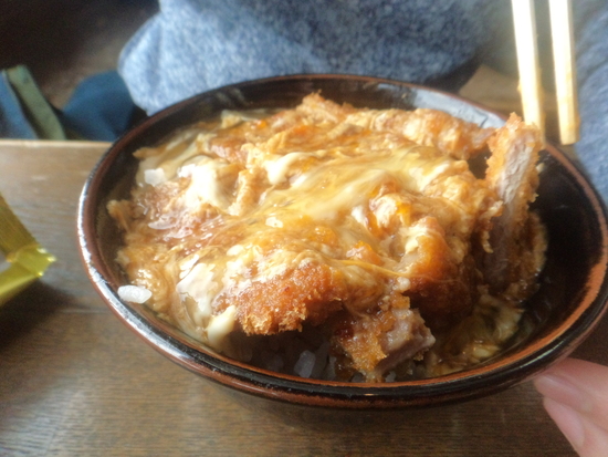 ロッジTENのカツ丼|神鍋高原 万場スキー場のクチコミ画像