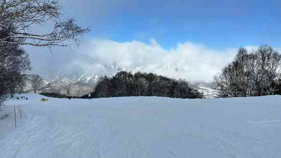 スキーヤーが多いスキー場|戸隠スキー場のクチコミ画像3